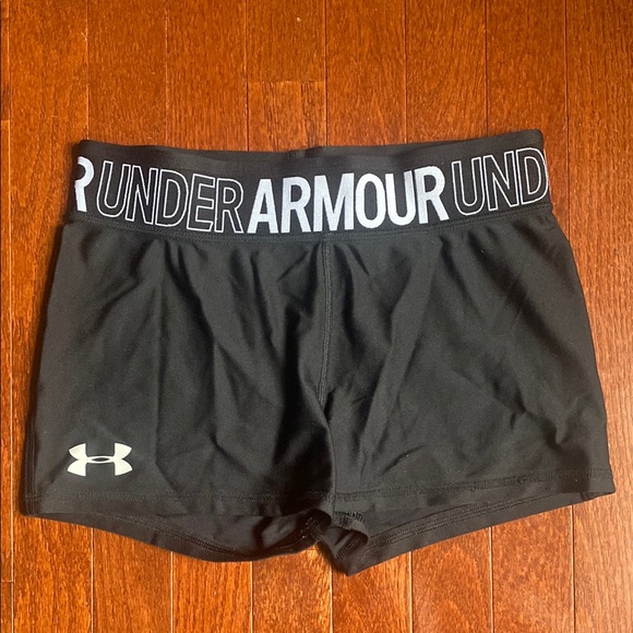 Under Armour Kid's Black Athletic Shorts - Picture 8 of 8